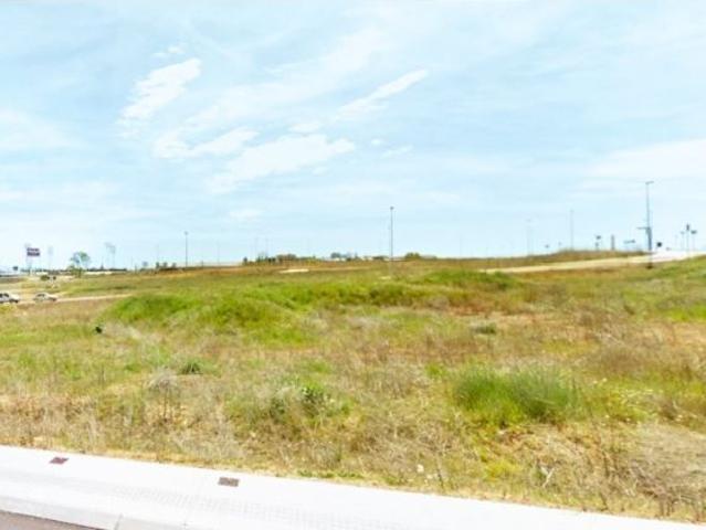 Urbis te ofrece una parcela de suelo urbano en venta en Villares de la Reina, Salamanca