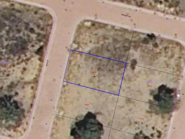 Urbis te ofrece un conjunto de dos parcelas en venta en Campo de Golf de Zarapicos, Carrascal de Barregas, Salamanca