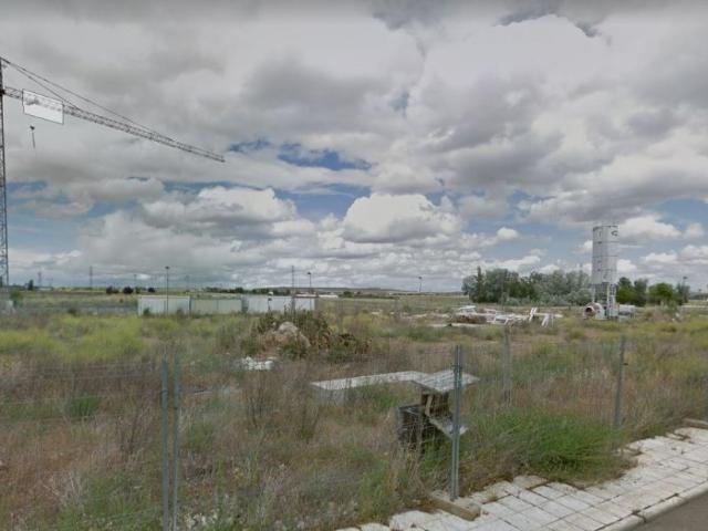 Urbis te ofrece veinte magníficas parcelas en la Urbanización Siglo XXI, Zamora