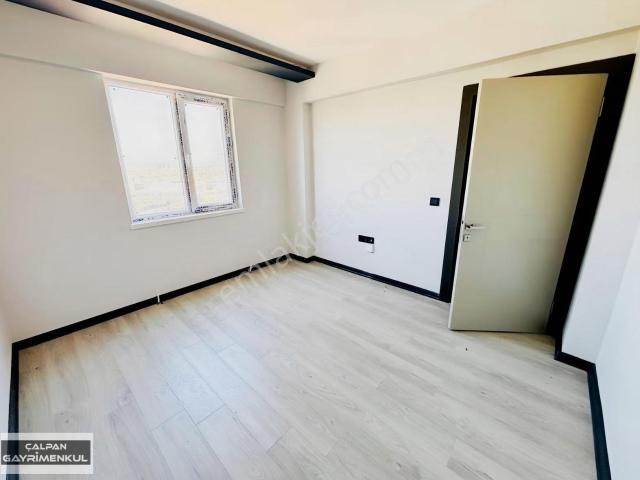 Üreğil Millet Bahçesi Yanı Ultra Lüks Yapılı Satılık Site Daire