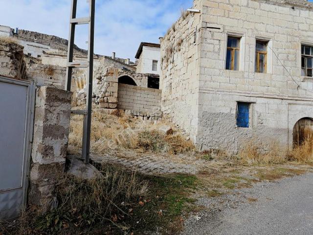 Ürgüp Karlık Da Otel Yapımına Uygun 357 M2 Eski Ev