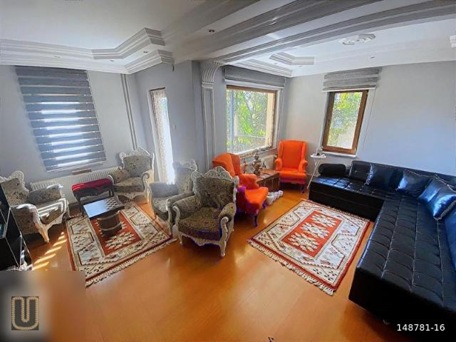 URGANCI'DAN ORHANGAZİ'DE GENİŞ BAHÇELİ 3 CEPHELİ ÖNÜ AÇIK VİLLA