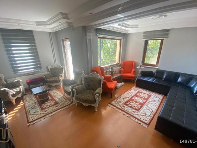 URGANCI'DAN ORHANGAZİ'DE GENİŞ BAHÇELİ 3 CEPHELİ ÖNÜ AÇIK VİLLA