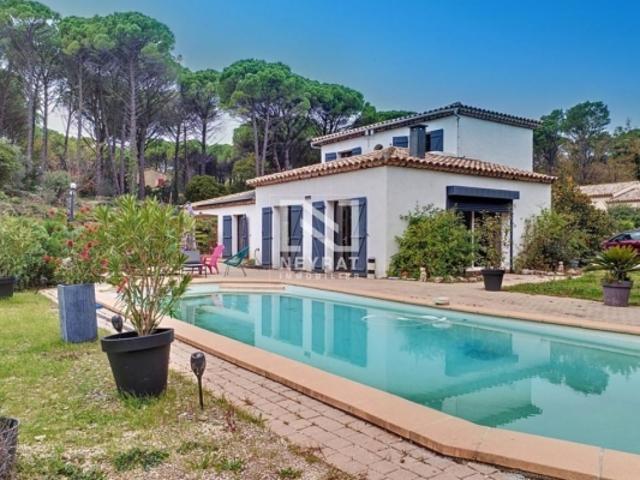 URGENT A FAYENCE Villa sur terrain d'1 ha environ Piscine