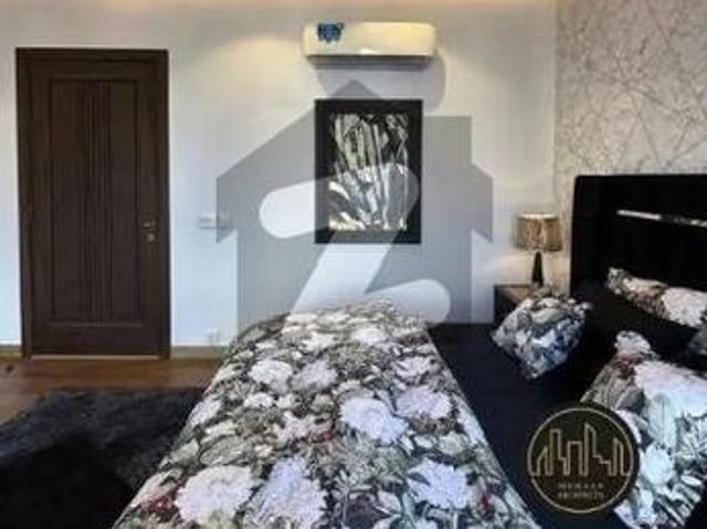 Urgent for rent a 2 bed fully furnished apartments in jasmine block Bahria Town Nishtar Block