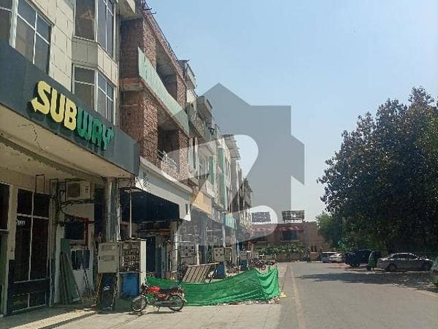 Urgent Sale 4 Marla 5 Floor Building With Elevator On Very Hot Location