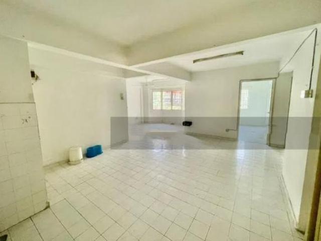 Urgent Sale Below Market Price AMAN SATU Apartment KEPONG