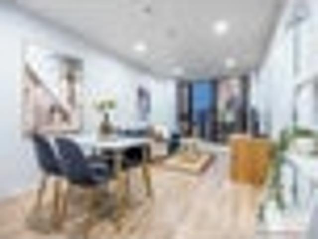 Urgent Sale! Contemporary Penthouse Living