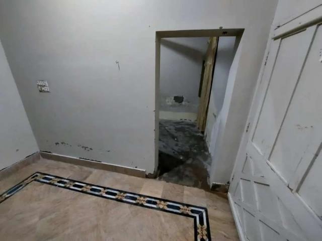Urgent sale Corner House good location Okara ID 67846