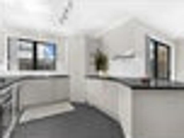 Urgent Sale: Owners Downsizing, Must Be Sold!
