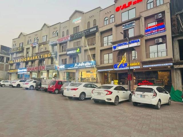 Urgent sale Rented commercial plaza for sale very hot location in Bahr Islamabad Bahria Enclave ID 84254