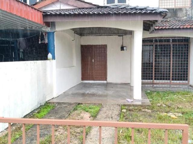 Urgent Sales Kawasari Landed Terrace 5 mins to Bandar Cassia
