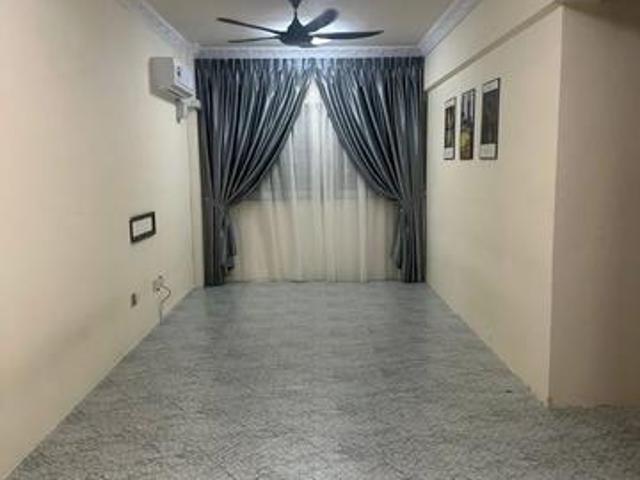 URGENTDUA RESIDENSI RENO NICE UNIT BAWAH 300k FOR SALE