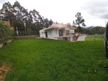 Urgente, amplia casa en venta, 5hab, condominio cerrado, a lado Colegio Alborada Casa en Venta en Cuenca san joaquin
