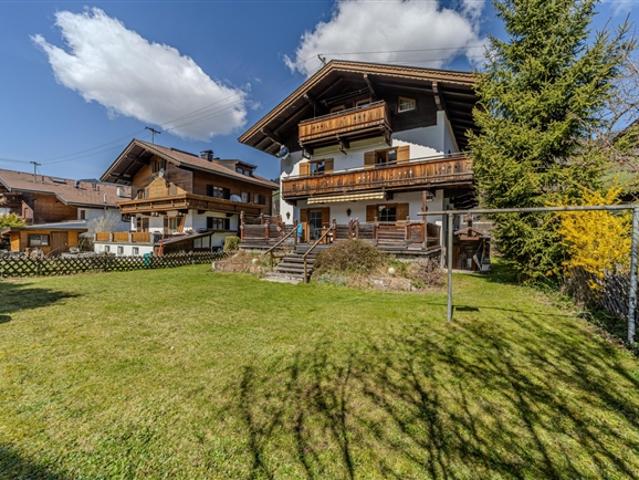 Uriges, traditionelles Einfamilienhaus mit Freizeitwohnsitz Widmung in Sonnenlage