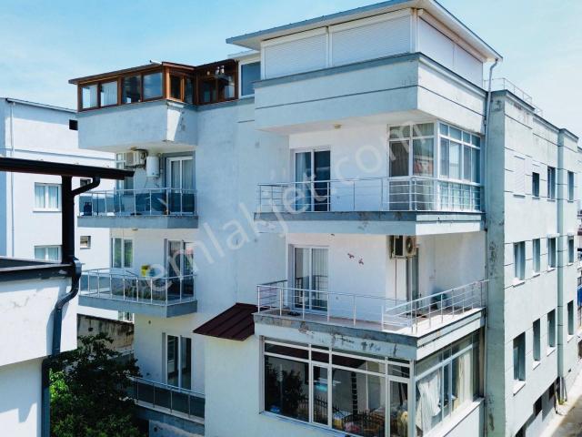 Ürkmez Merkez De Satılık 2+1 Yazlık Arakat Daire