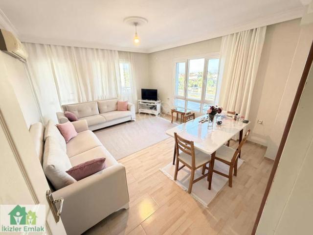 Ürkmez'de Denize 400 M, Ayrı Mutfak Geniş 2+1 Full Eşyalı Daire