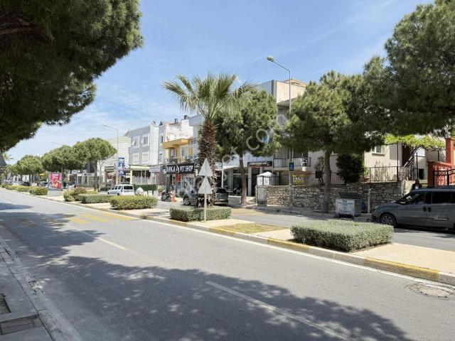 Urla Merkezde Ana Cadde Üzeri Bahçeli 2+1 Kiralık Daire