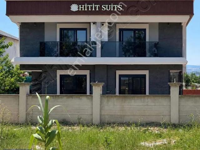 Urla Atatürk Mahallesi Satılık 1+1 Daireler