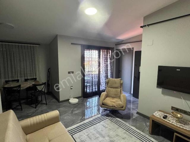 Urla Altıntaş Mahalle Sıfır Eşyalı 1+1 Daire