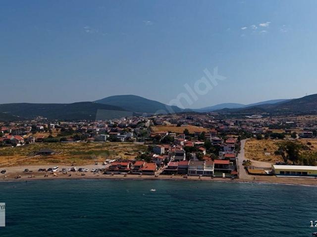 URLA GÜLBAHÇEDE DENİZ MANZARALI VİLLA İMARLI KÖŞE PARSEL