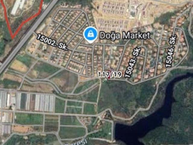 Urla Hekim Köy' de İmarlı Arsa