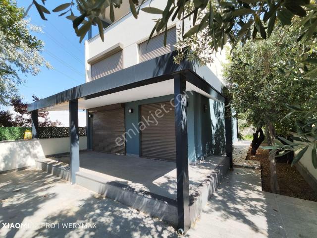Urla İçmeler Mh Kiralık Tam Müstakil 4+1 Villa