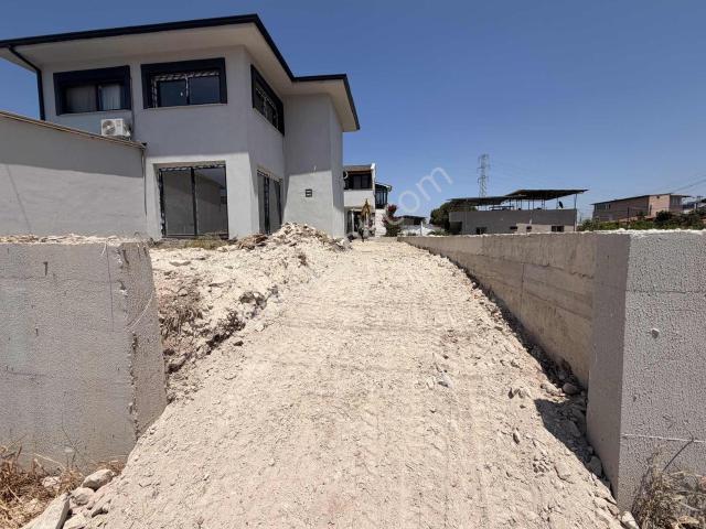 Urla'da Daire Parasına Villa