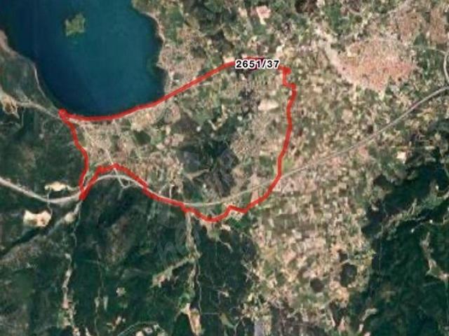 URLA İÇMELERDE SATILIK HISSELI TARLA 174 M PAY