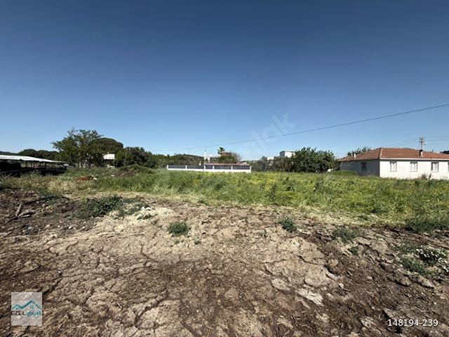 Urla Torasan Denize Yürüme Mesafesinde 725 m2 Satılık Arsa