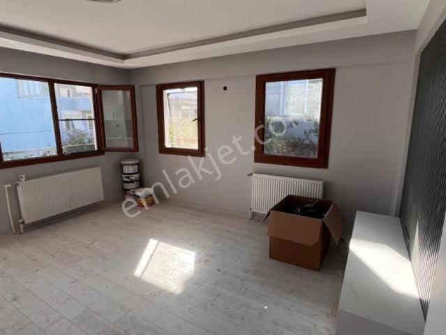 Urla'da Müstakil Tadında 2+1 Kiralık Dublex Ev