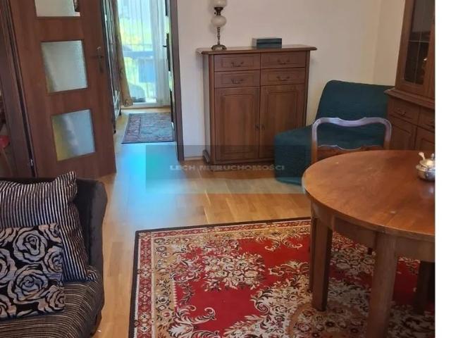 Ursynów, 2 pokoje z balkonem i ogródkiem 60m2