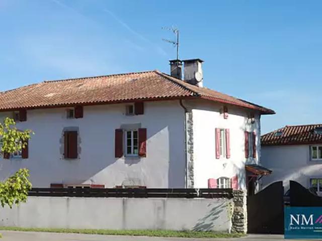 Urt 64240 Achat / Vente maison 12 pièces t12 parking