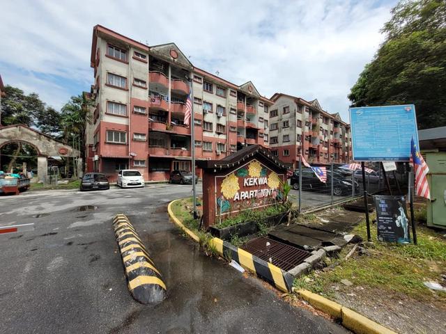 UTK DIJUAL Tingkat 2 Walk up Kekwa Apartment at Taman Putra Perdana