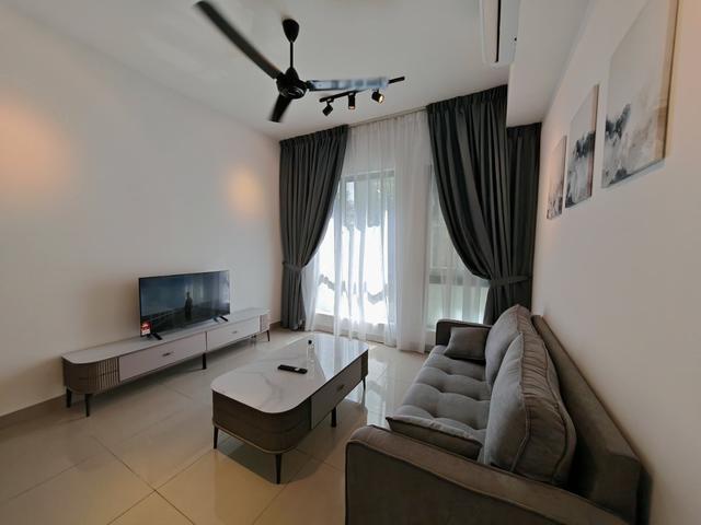 Utropolis Glenmarie Fully Furnished 2 Rooms 1 Bath 1 Parking
