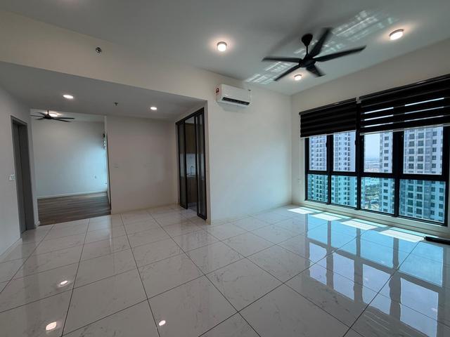 Utropolis Suasana Bandar Cassia Batu kawan 926Sqft High Floor 2 CP