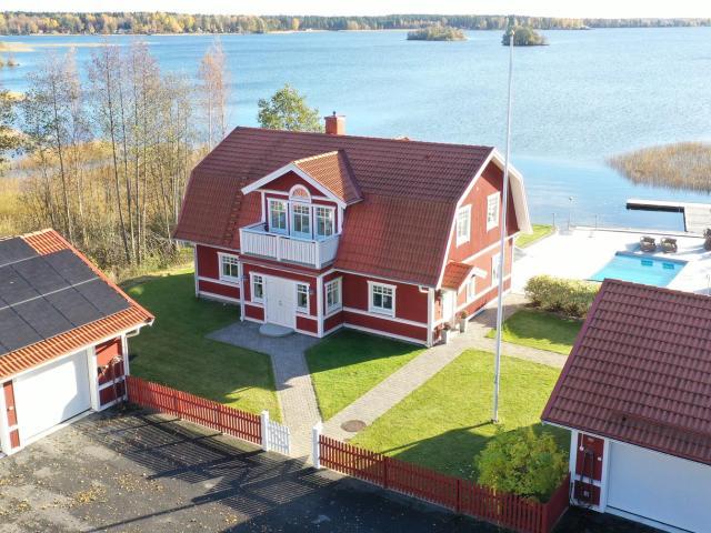 Uvnäsvägen 6