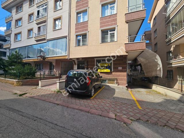 Uyanış Mahallesi Kiralık 3+1 Eşyalı Geniş Daire