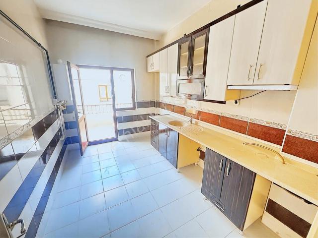 Uyanış Aşıkpaşa Cad Yakını Asansörlü Katta 3+1 Çift Balkon Daire
