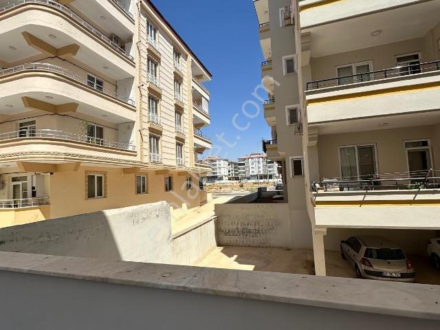 Uyaran79 Gayrimenkulden N.erbakan Satılık 2+1 100 M2 Balkonlu