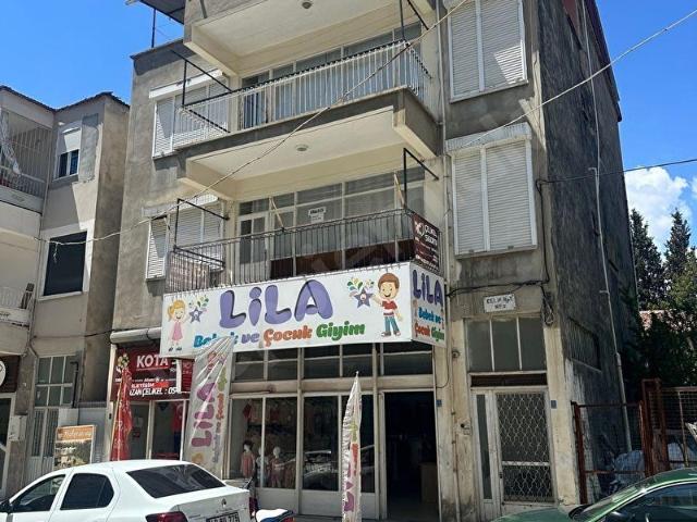 UYAROĞLU EMLAKdan DEVREN SATILIK ÇOÇUK GİYİM MAĞAZASI