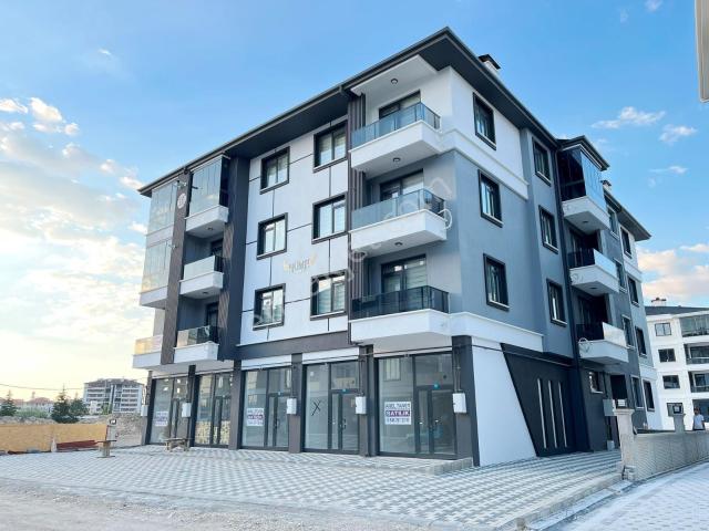 Uydukent'te Hastane Bölgesi Jet Grout Temel Sıfır Eşyalı 2+1'ler