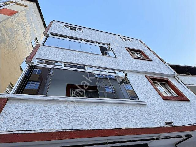 Uygun Emlaktan Çok Merkezi Konumda Kiralık 1+1 Lüx Ful Eşyalı