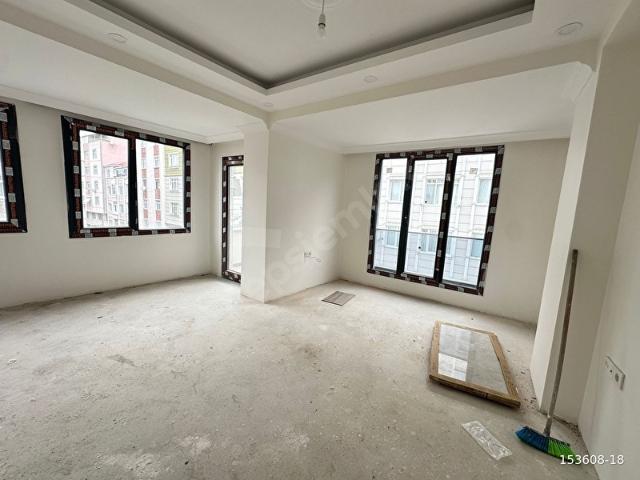 UYGUN EMLAKTAN SATILIK 2+1 YERDEN ISITMALI SIFIR ARA KAT DAİRE !