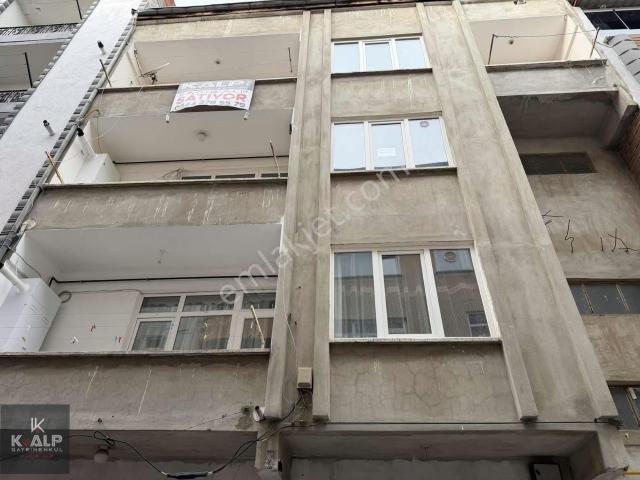 Uygun Fiyatlı Satılık 2+1 Daire.yaşardoğuda Caddeye Cepheli
