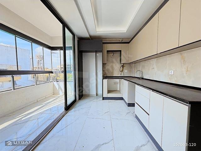 UYGAN'DAN ERTUĞRUL MAH. 2+1 100m ÇARŞIDA ULTRA LÜX DAİRE
