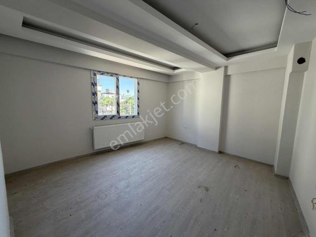 Uygan'dan Ertuğrul Mah. 2+1 85m² Çarşı Merkezde Oturuma Hazır