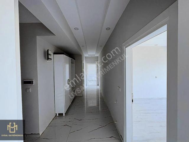 Uysal Gayrimenkul'den Akçaalan Mah. 3+1 Satılık Sıfır Daire