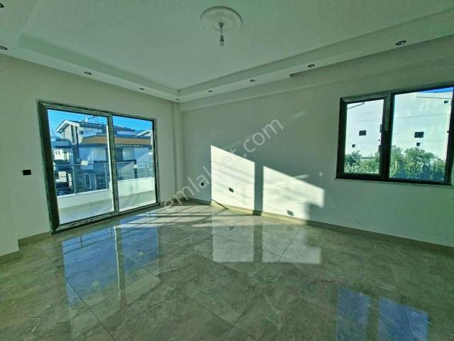 Uytundan Zeytinlide Köy Merkezine Yakın Satılık Sıfır 2+1 Daire