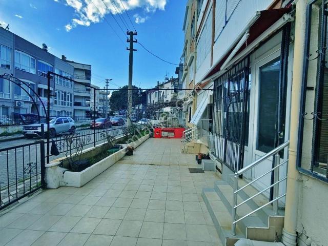 Uytundan Akçay Merkezde Denize 300 Metre Satılık 1+1